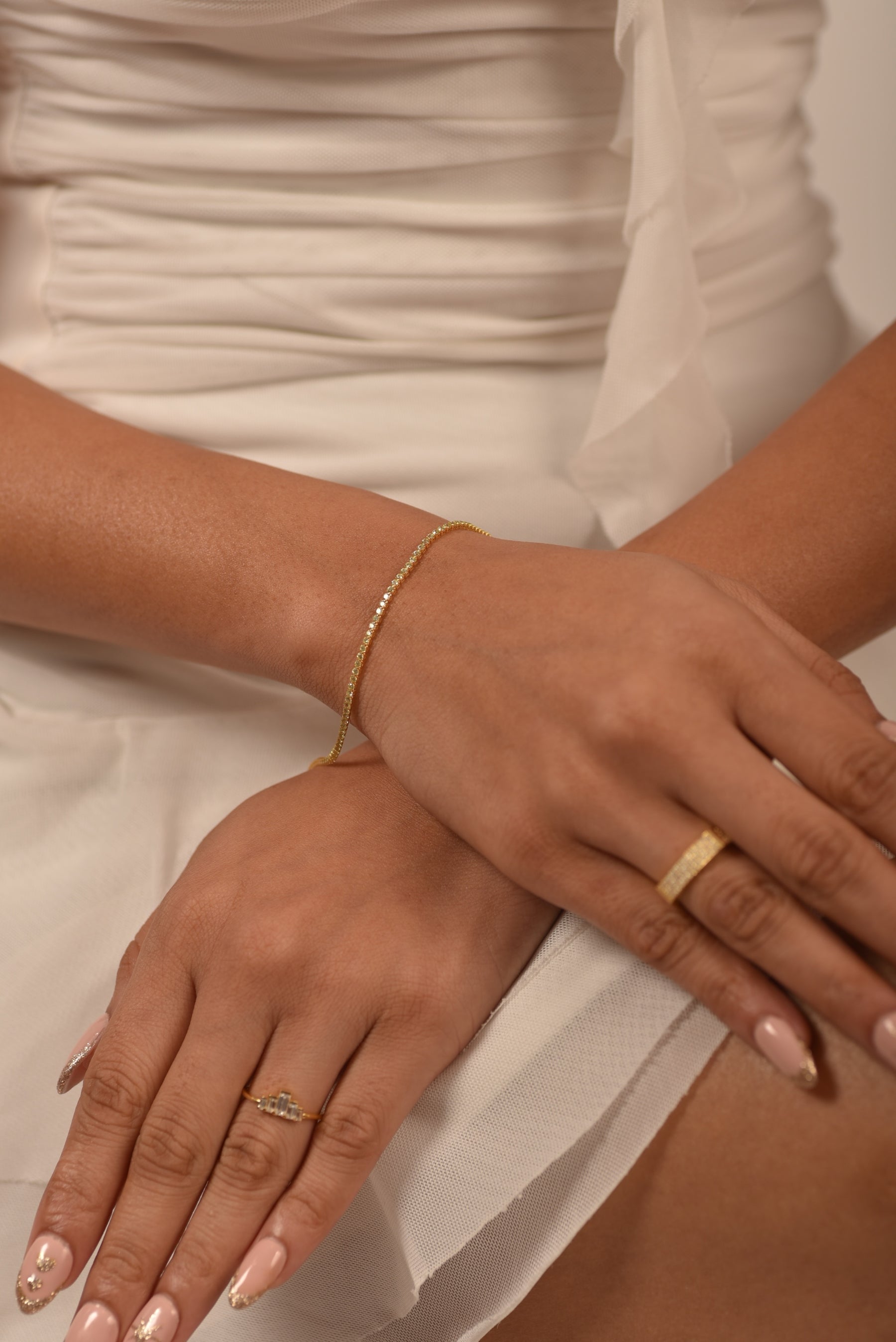 Peridot Tennis Bracelet in 14K/18K White Gold / August Birthstone Bracelet