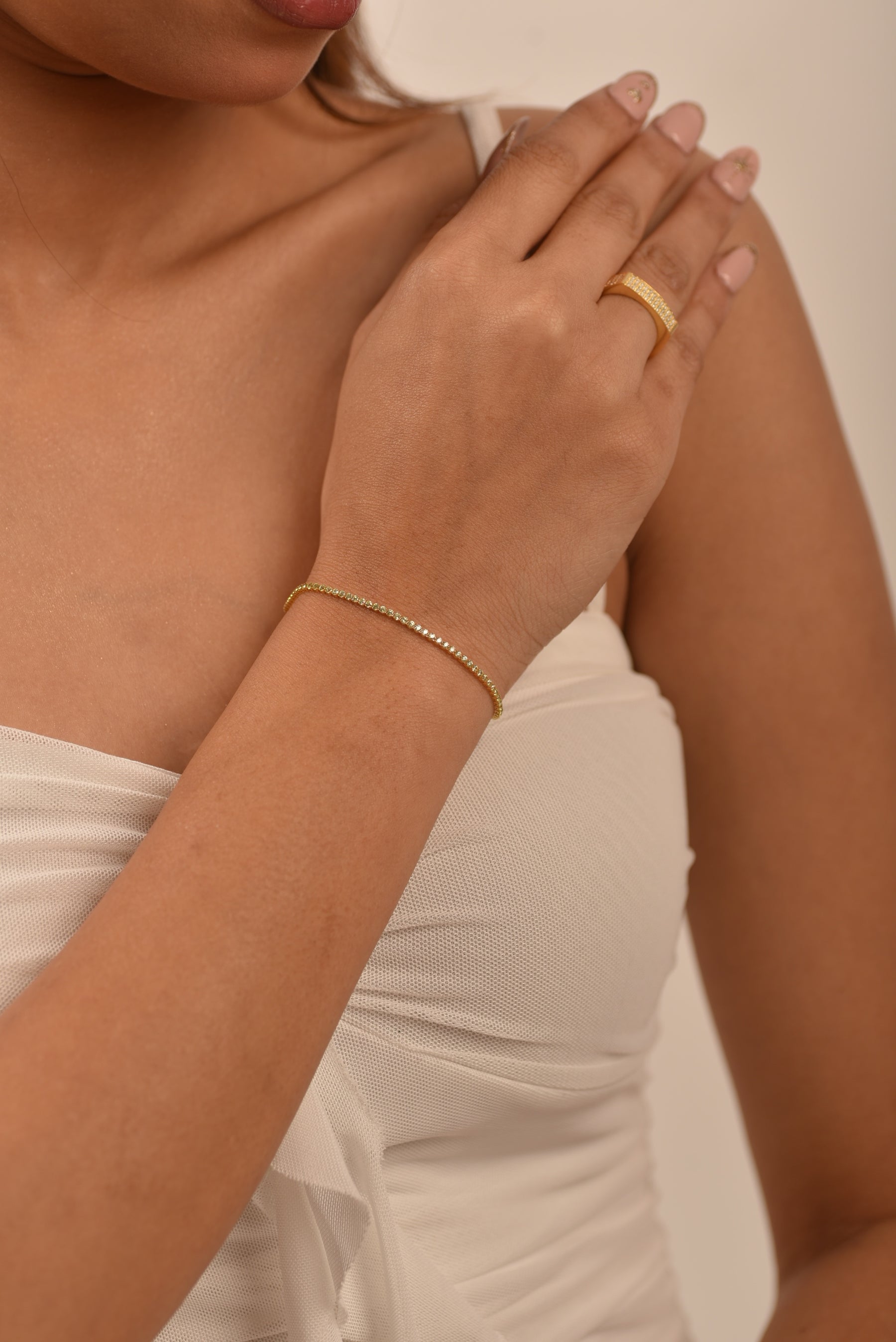 Peridot Tennis Bracelet in 14K/18K White Gold / August Birthstone Bracelet