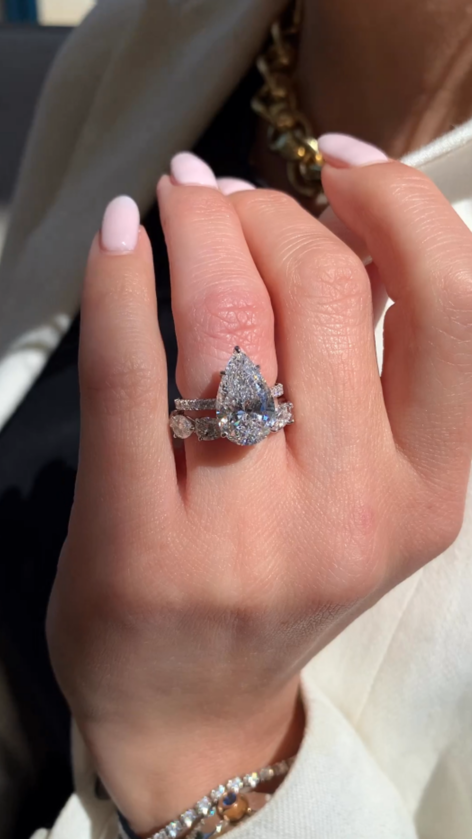4 Carat Pear Cut Hidden Halo Engagement Ring with Pave Band - Evara Jewelry LLC