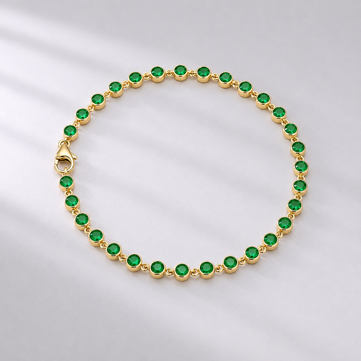 4.60 Carat Natural Emerald Bezel Bracelet: Round Tennis Bracelet in 14K Gold