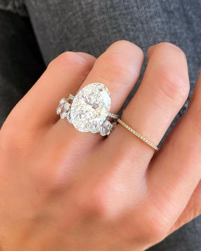 10 Carat Oval Cut Lab Grown Diamond Engagement Ring - Evara Jewelry LLC