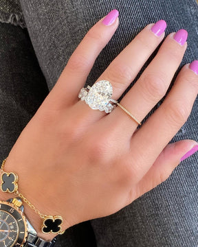 10 Carat Oval Cut Lab Grown Diamond Engagement Ring - Evara Jewelry LLC