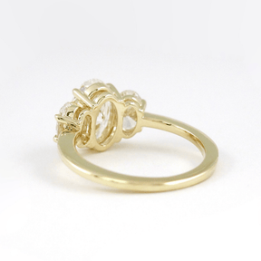 1.00 Carats Oval Cut Lab Grown Diamond Engagement Ring - Evara Jewelry LLC