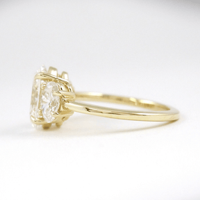 1.00 Carats Oval Cut Lab Grown Diamond Engagement Ring - Evara Jewelry LLC