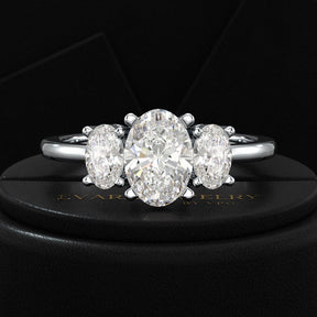 1.00 Carats Oval Cut Lab Grown Diamond Engagement Ring - Evara Jewelry LLC