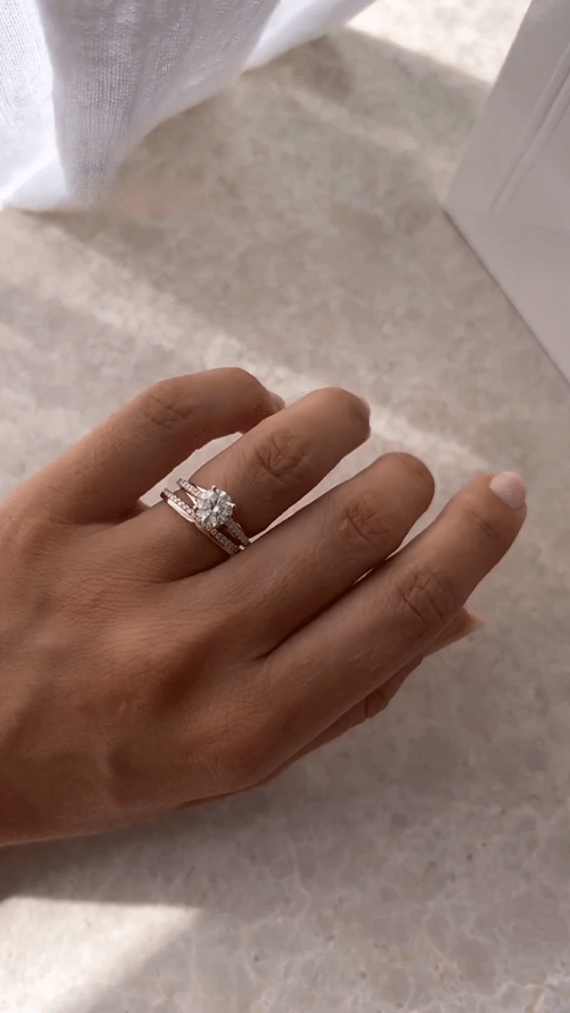 1.25 Carat Round Cut Diamond Engagement Ring - Evara Jewelry LLC