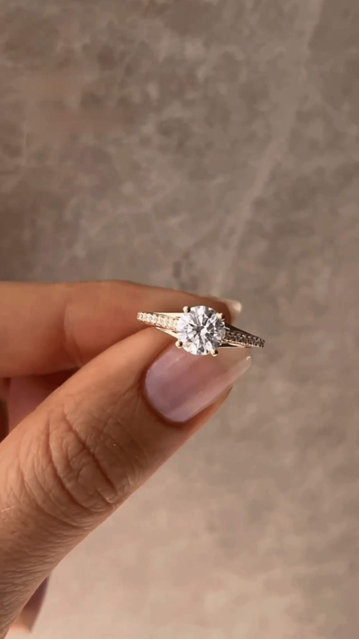 1.25 Carat Round Cut Diamond Engagement Ring - Evara Jewelry LLC