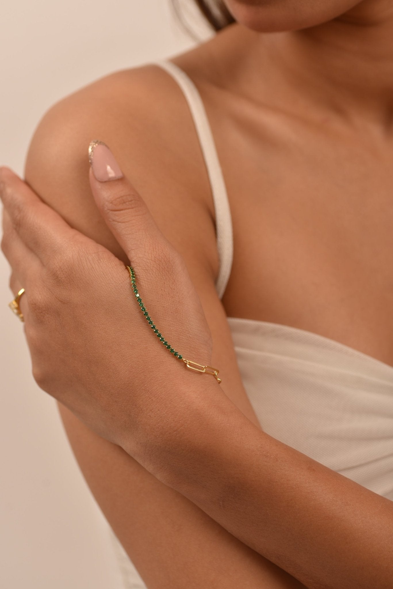 1.44 Carat Natural Emerald & Paperclip 50 - 50 Tennis Bracelet - Evara Jewelry LLC