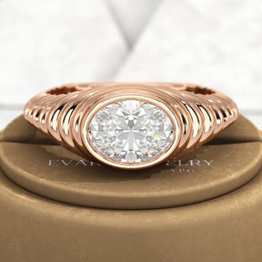 1.50 Carat Oval Cut Diamond Chunky Bombe Signet Ring - Evara Jewelry LLC