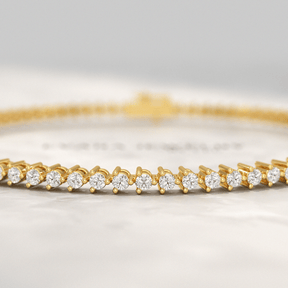 1.70 Carats Three Prongs Dainty Diamond Tennis Bracelet - Evara Jewelry LLC
