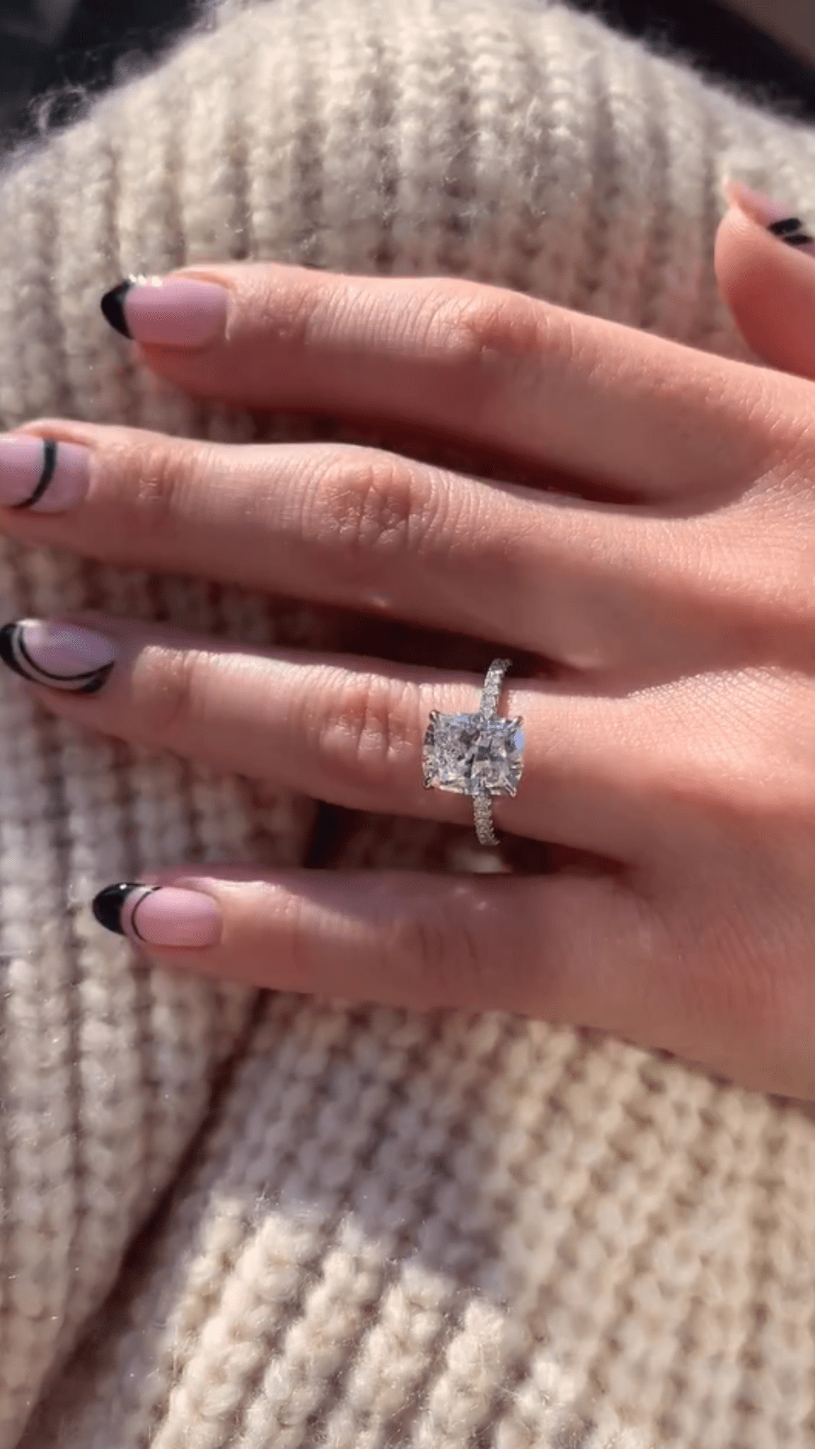 2 Carat Elongated Cushion Cut Diamond Engagement Ring - Evara Jewelry LLC