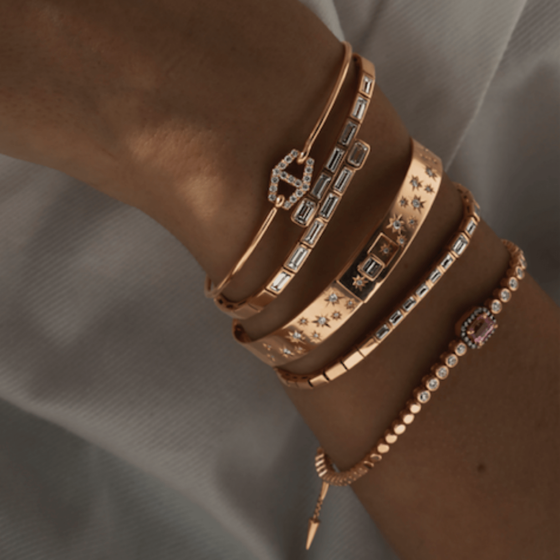 2 Carat Emerald Cut Diamond Tennis Bracelet with Lab Grown Diamonds - Evara Jewelry LLC