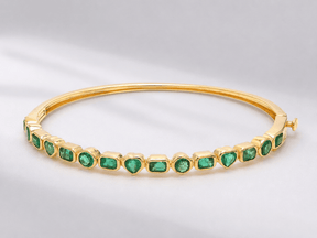 3 Carat Natural Emerald Bezel-Set Cuff Bangle – May Birthstone Bracelet - Evara Jewelry LLC
