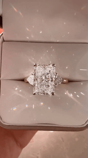 3.00 Carat Radiant Cut Diamond Engagement Ring - Evara Jewelry LLC