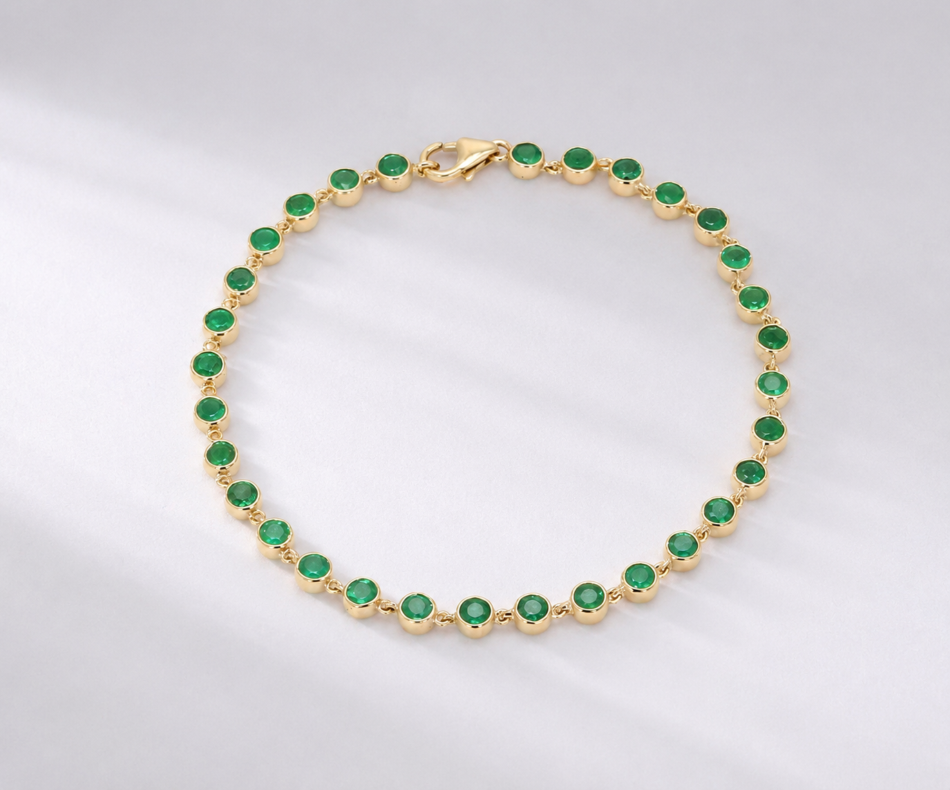 4.60 Carat Natural Emerald Bezel Bracelet: Round Tennis Bracelet in 14K Gold