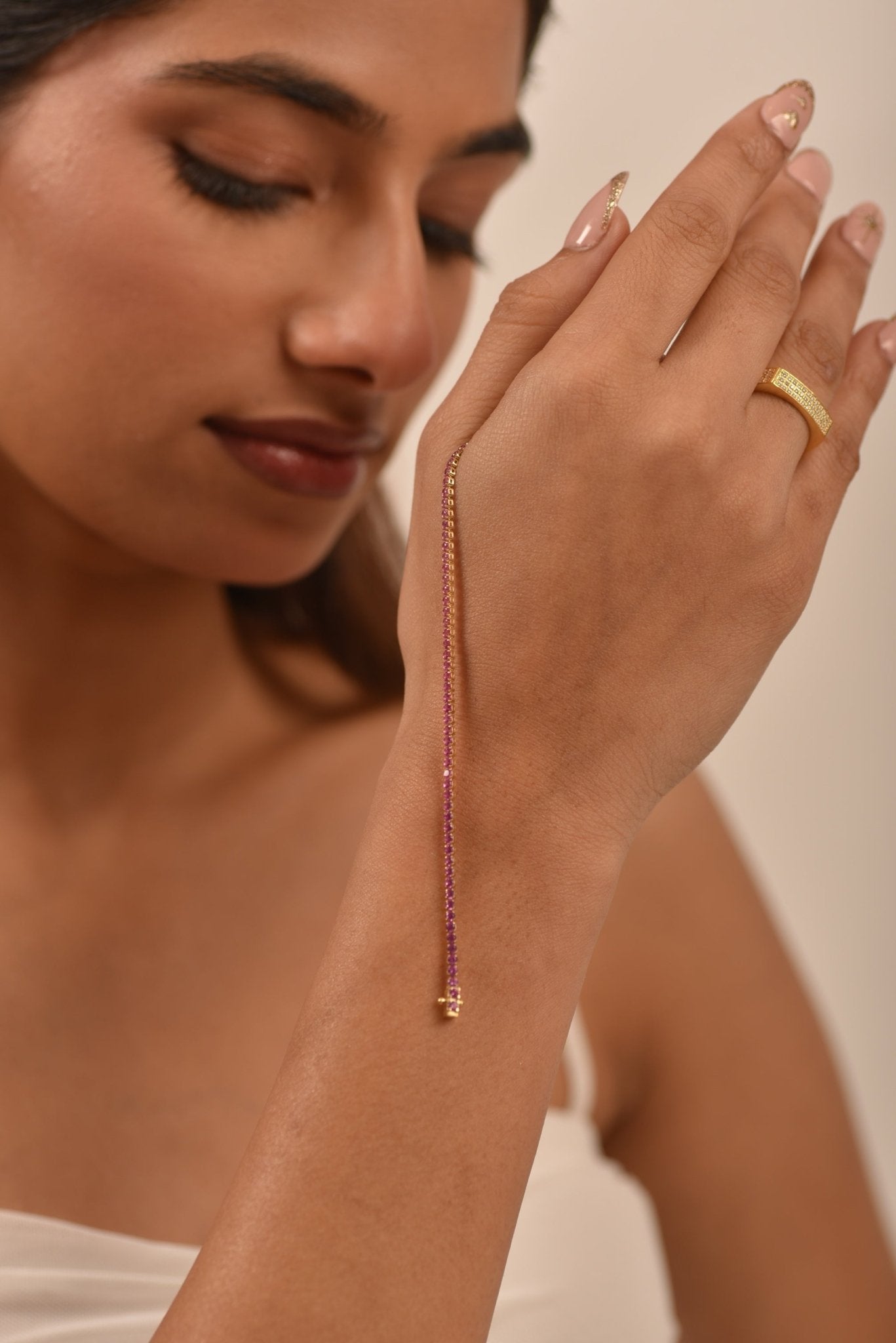 3.21 Carats Natural Pink Sapphire Tennis Bracelet in 14K/18K Yellow Gold - Evara Jewelry LLC