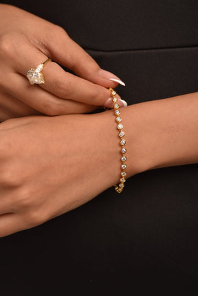 4 Carat Bezel Set Round Cut Diamond Gold Minimalist Tennis Bracelet - Evara Jewelry LLC