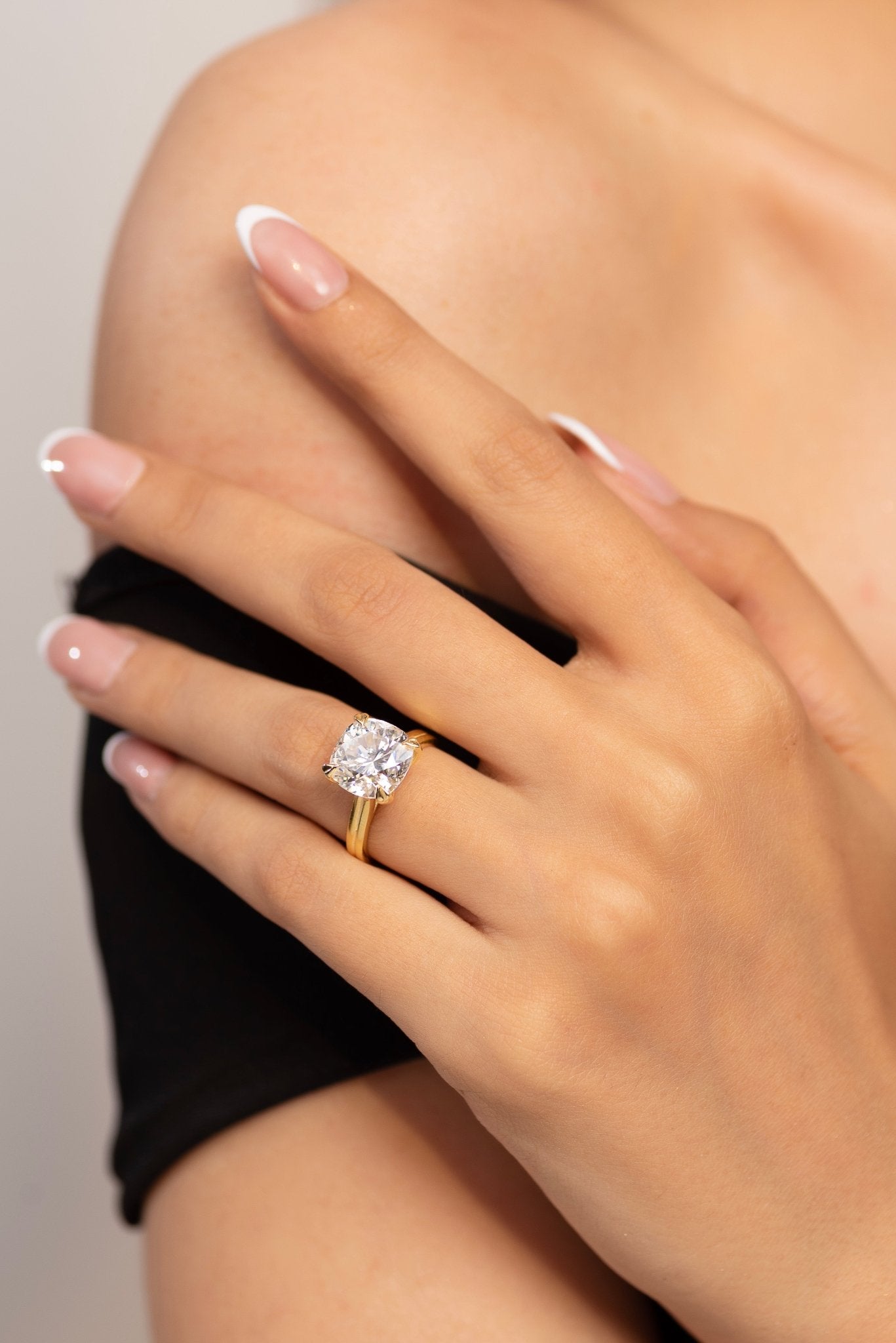 5 Carat Cushion Cut Lab Grown Diamond Twin Band Engagement Ring - Evara Jewelry LLC