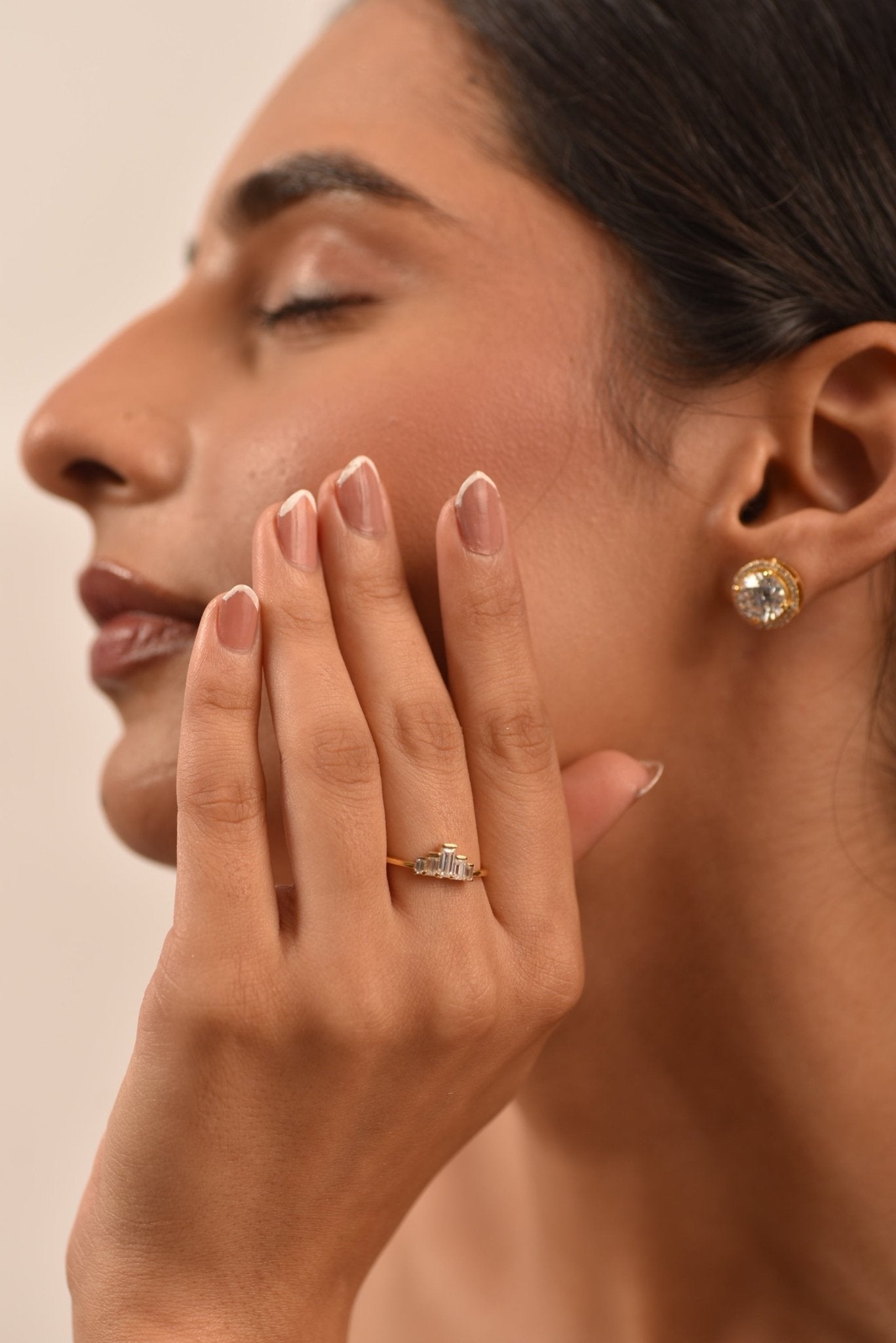 5 Stone Diamond Half Bezel Stacking Band - Evara Jewelry LLC