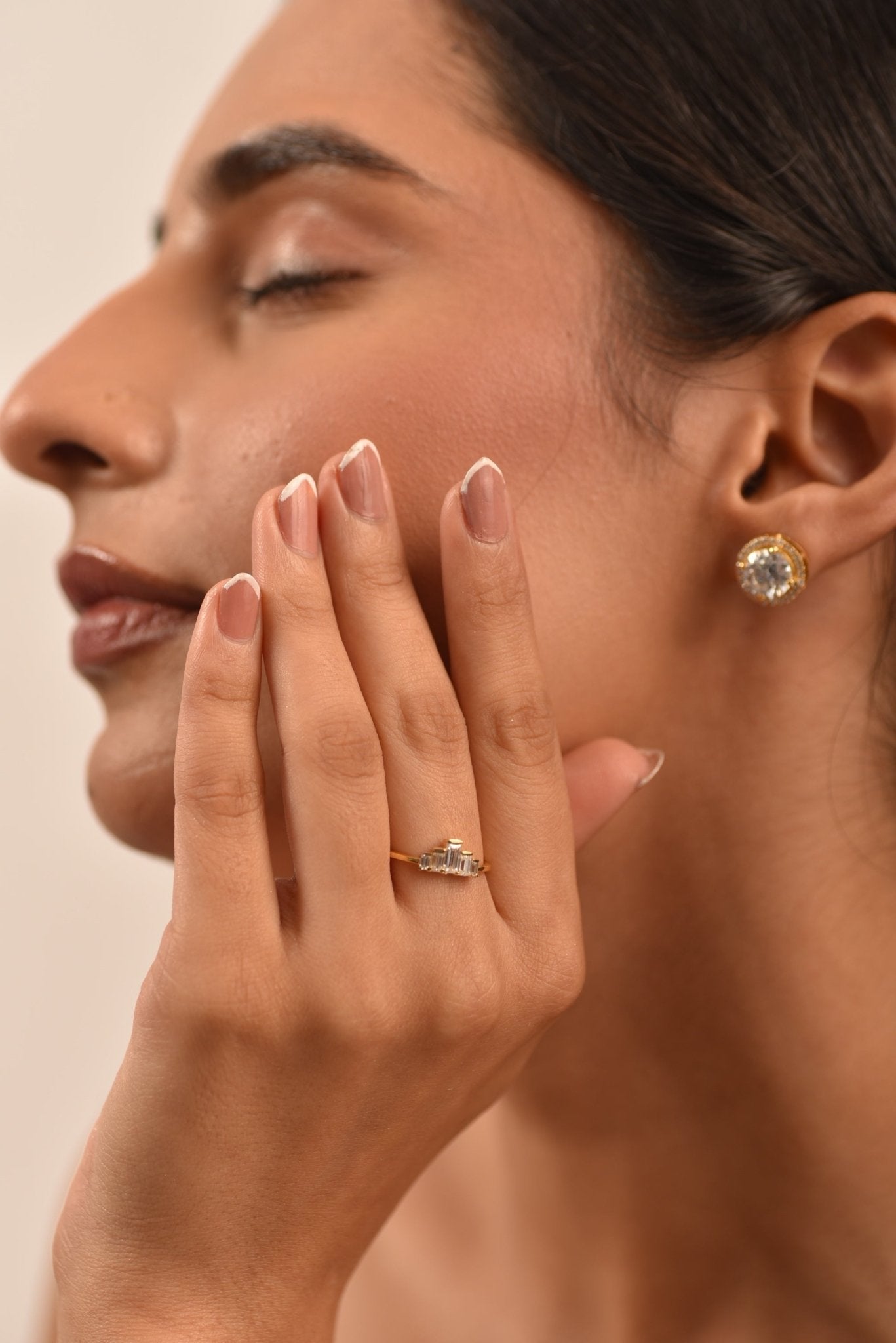 5 Stone Diamond Half Bezel Stacking Band - Evara Jewelry LLC