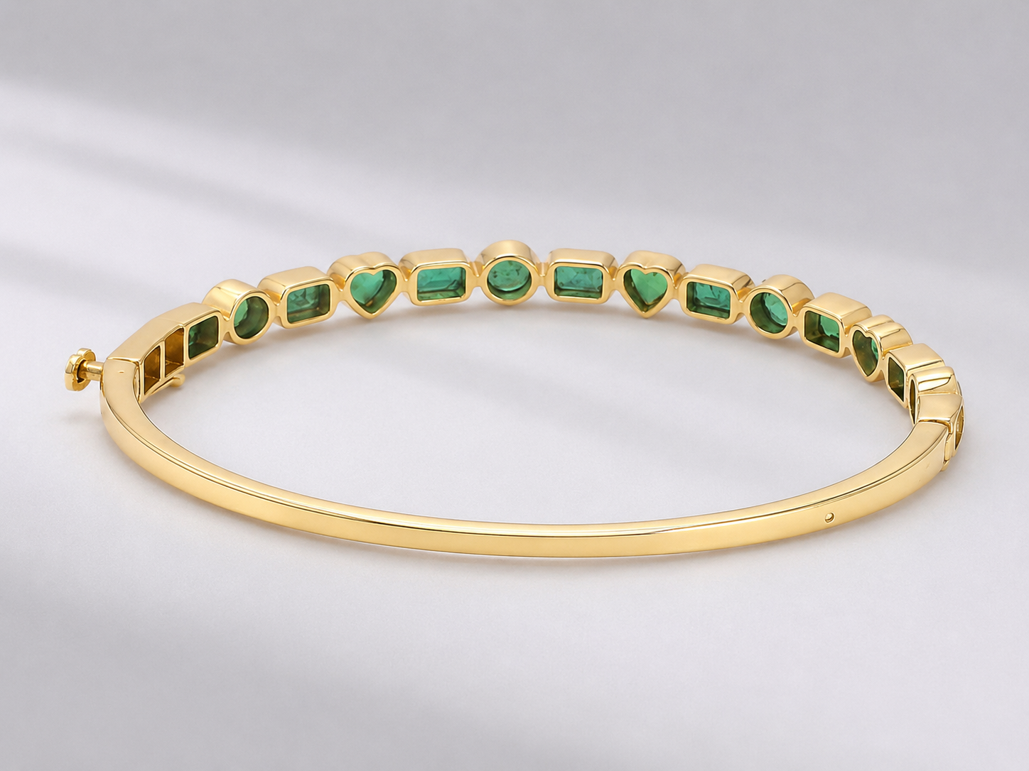 3 Carat Natural Emerald Bezel-Set Cuff Bangle – May Birthstone Bracelet