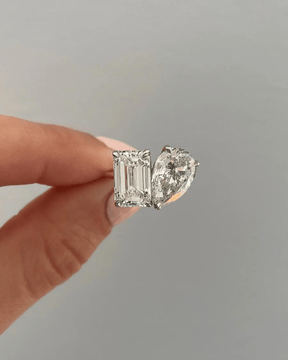 6 Carat Two Tone Pear & Emerald Toi Et Moi Engagement Ring - Evara Jewelry LLC