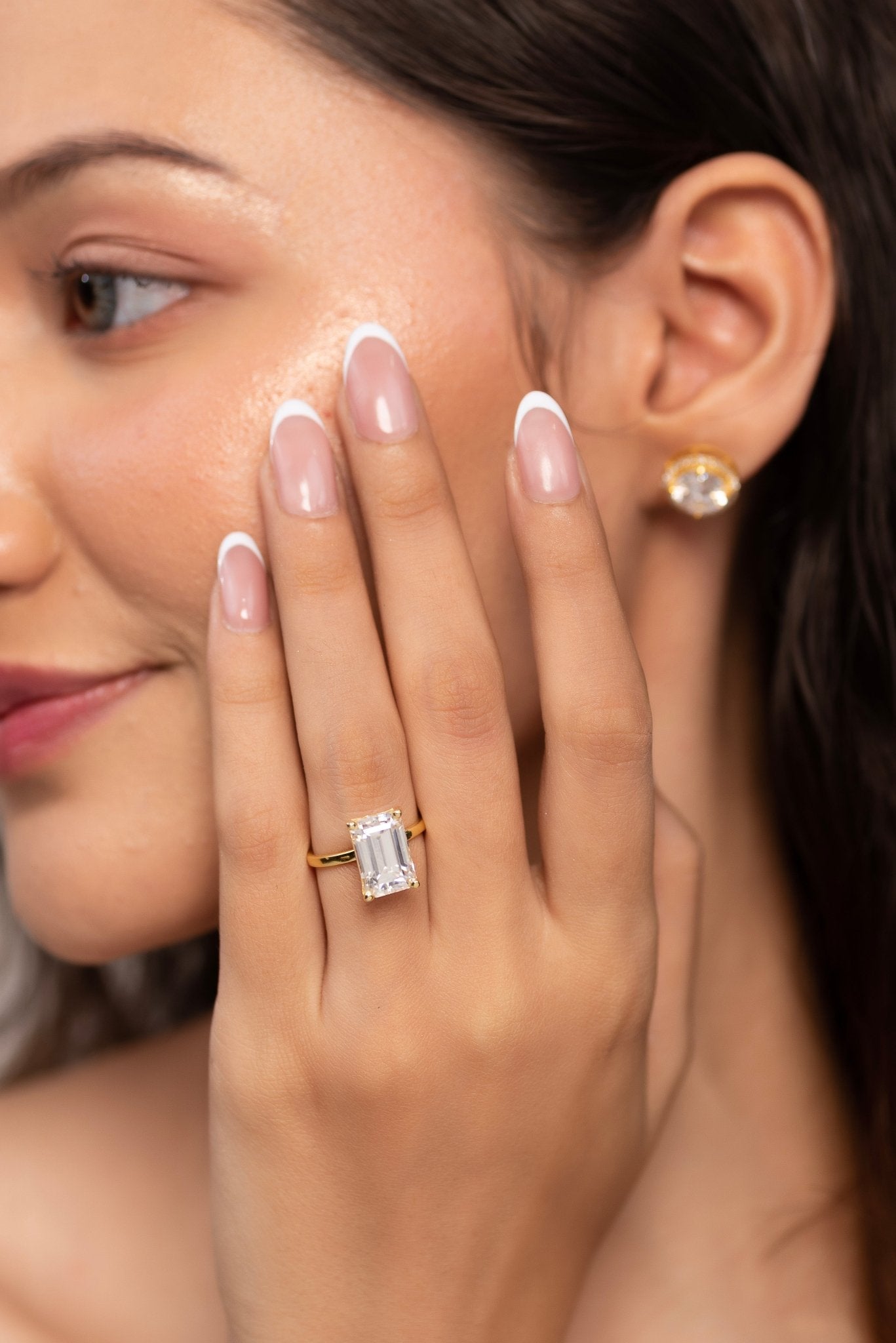 7 Carat Emerald Cut Diamond Solitaire Engagement Ring - Evara Jewelry LLC