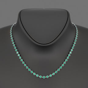 9.36 Carats Natural Emerald Choker Necklace in 14K Gold