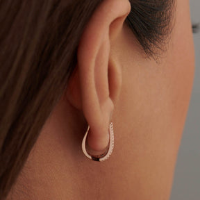 Baguette & Round Diamond Tapered Hoops Earrings - Evara Jewelry LLC