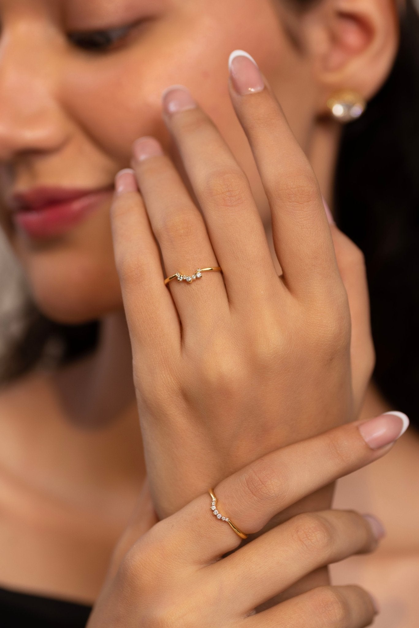 Classic Curved Diamond Contour Band - Evara Jewelry LLC