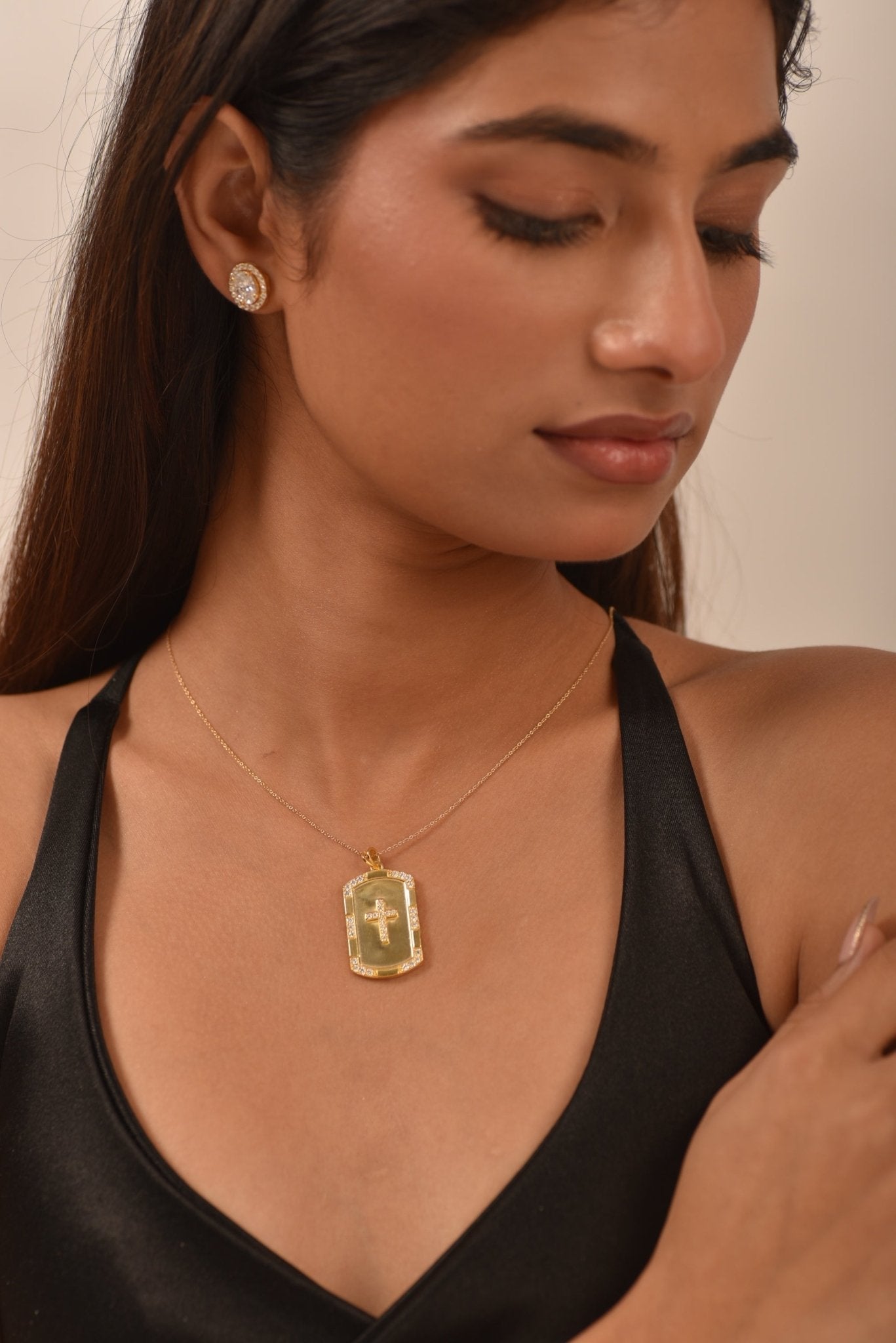 Gold Diamond Cross Pendant Necklace - Evara Jewelry LLC