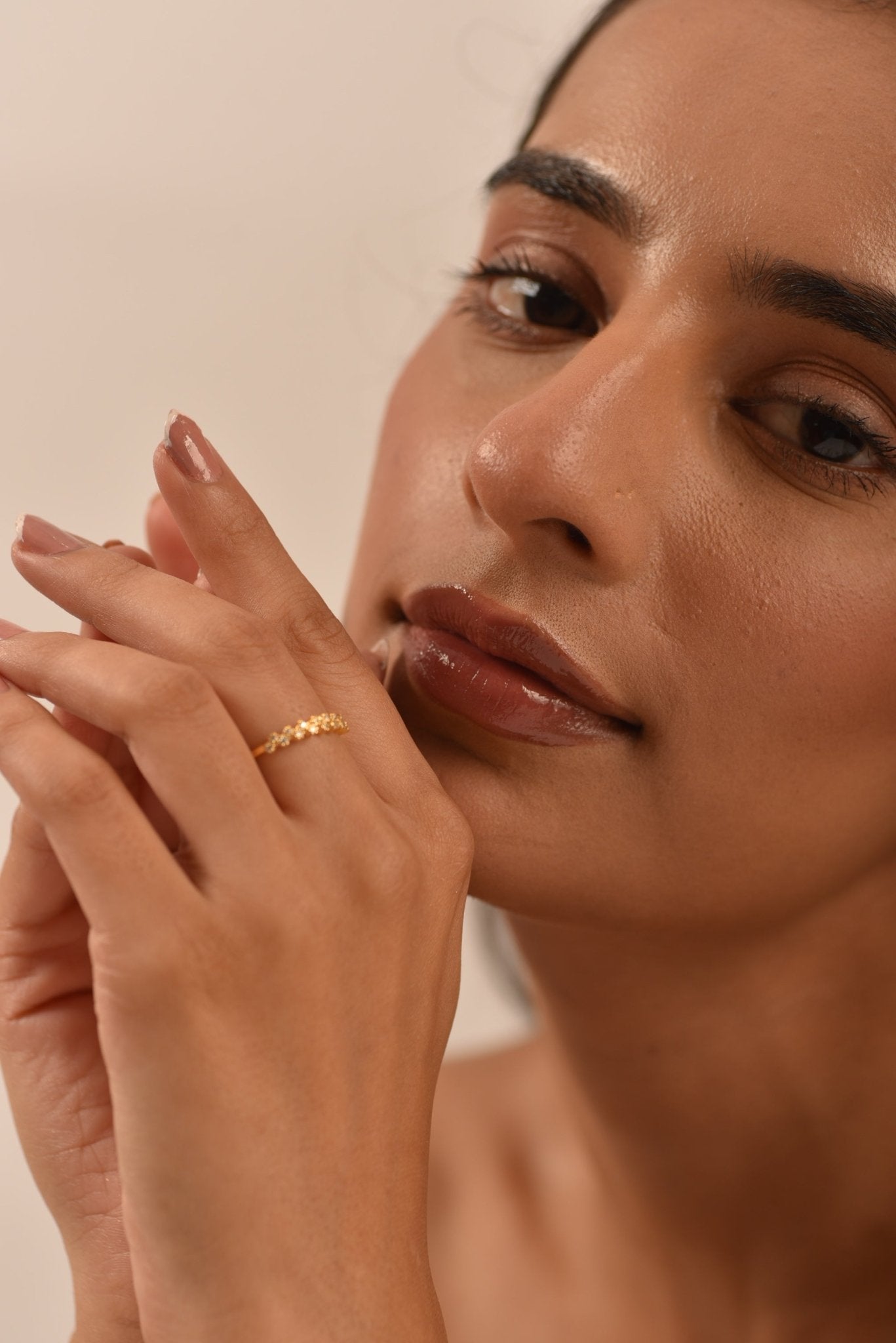 Gold Graduated Diamond - 14K Stacking Ring - Evara Jewelry LLC