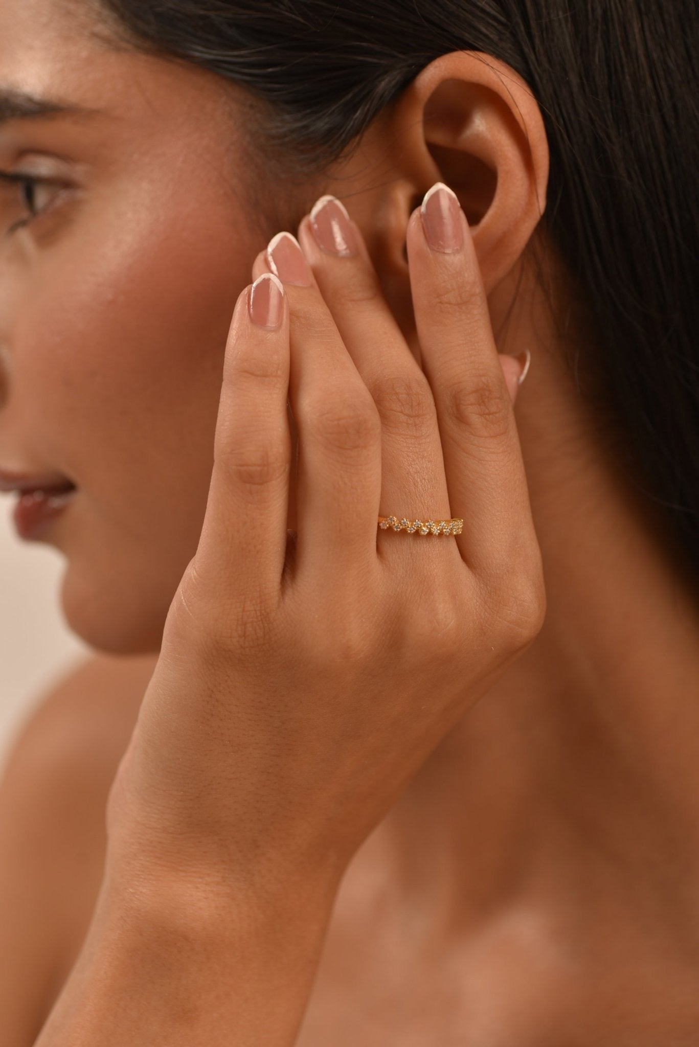 Gold Graduated Diamond - 14K Stacking Ring - Evara Jewelry LLC