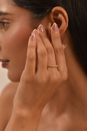 Gold Graduated Diamond - 14K Stacking Ring - Evara Jewelry LLC