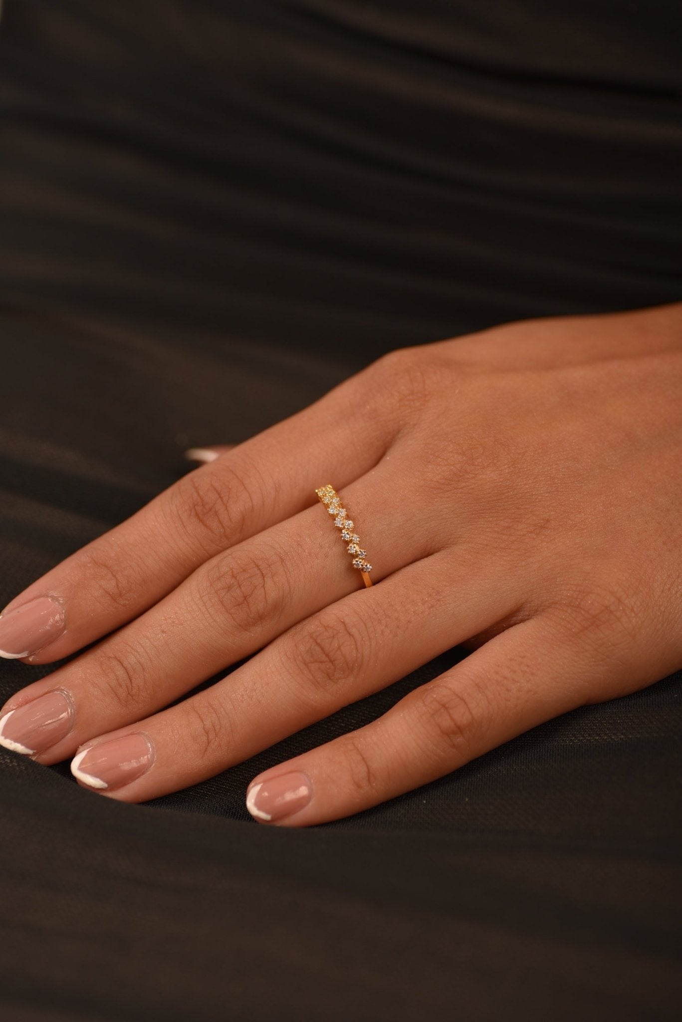 Gold Graduated Diamond - 14K Stacking Ring - Evara Jewelry LLC