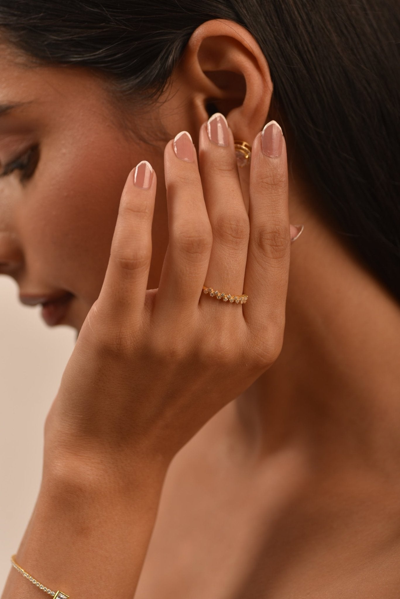 Gold Graduated Diamond - 14K Stacking Ring - Evara Jewelry LLC