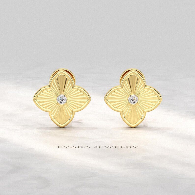 Leaf Clover Classic Stud Earrings: Lab Grown Diamond Luxury Earring, Newlywed Gift - Evara Jewelry LLC