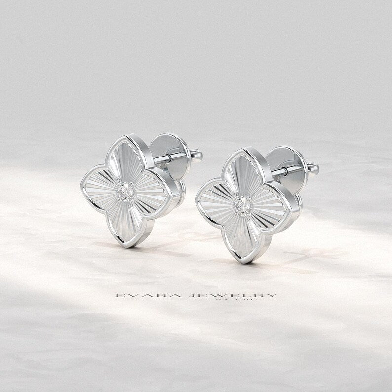Leaf Clover Classic Stud Earrings: Lab Grown Diamond Luxury Earring, Newlywed Gift - Evara Jewelry LLC