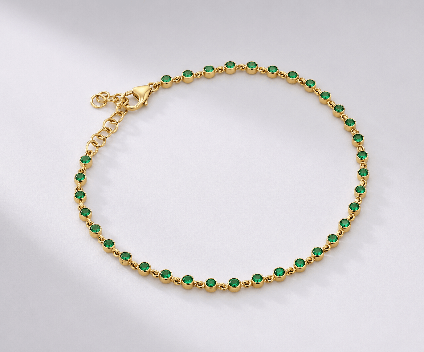 Natural Emerald Dainty Bezel Bracelet – May Birthstone Jewelry - Evara Jewelry LLC