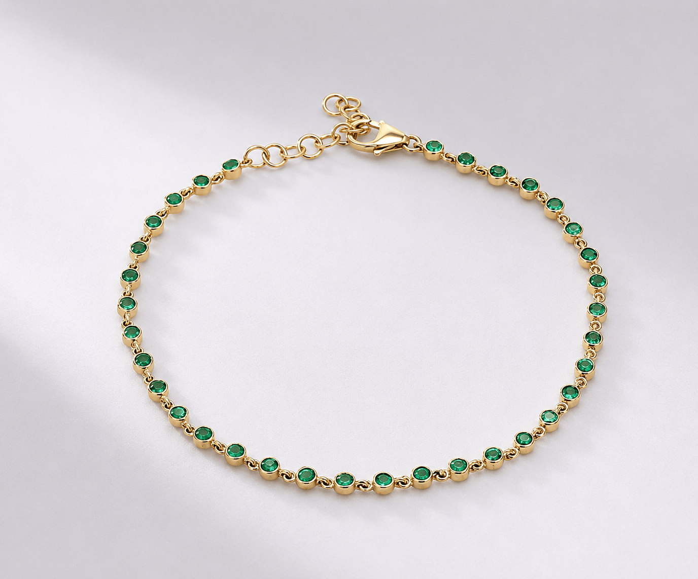 Natural Emerald Dainty Bezel Bracelet – May Birthstone Jewelry - Evara Jewelry LLC