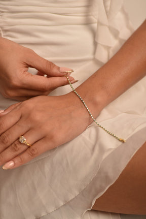 Natural Emerald & Diamond Alternate Tennis Bracelet in 14K/18K Gold - Evara Jewelry LLC