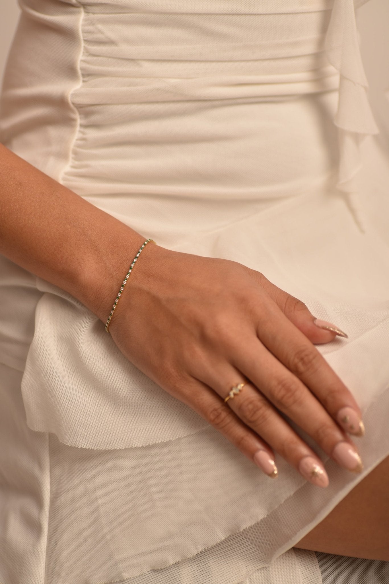 Natural Emerald & Diamond Alternate Tennis Bracelet in 14K/18K Gold - Evara Jewelry LLC