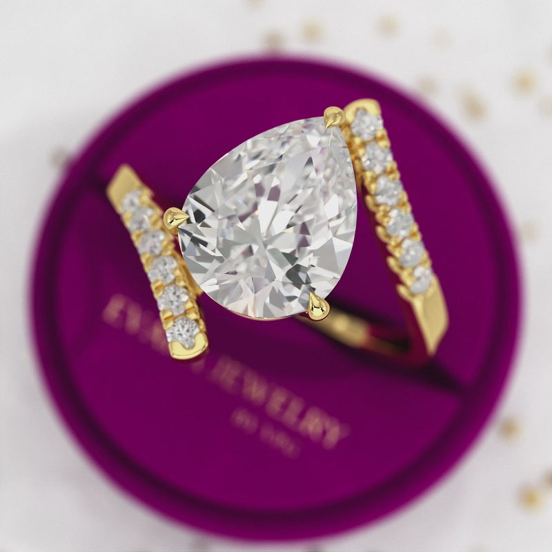 2.50 Carat Pear Cut Diamond Art Deco Statement Ring