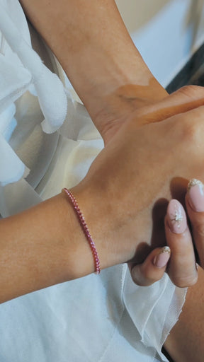 3.21 Carats Natural Pink Sapphire Tennis Bracelet in 14K/18K Yellow Gold