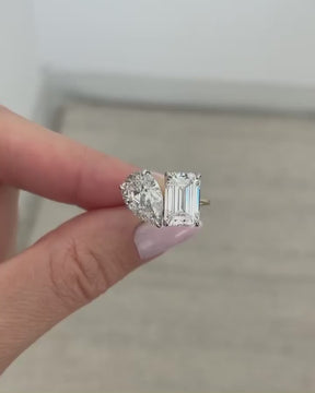 5.50 Carats Pear & Emerald Cut Two Stone Toi Et Moi Wedding Ring
