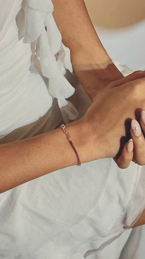 1.40 Carats Natural Ruby & Paperclip 50-50 Tennis Bracelet